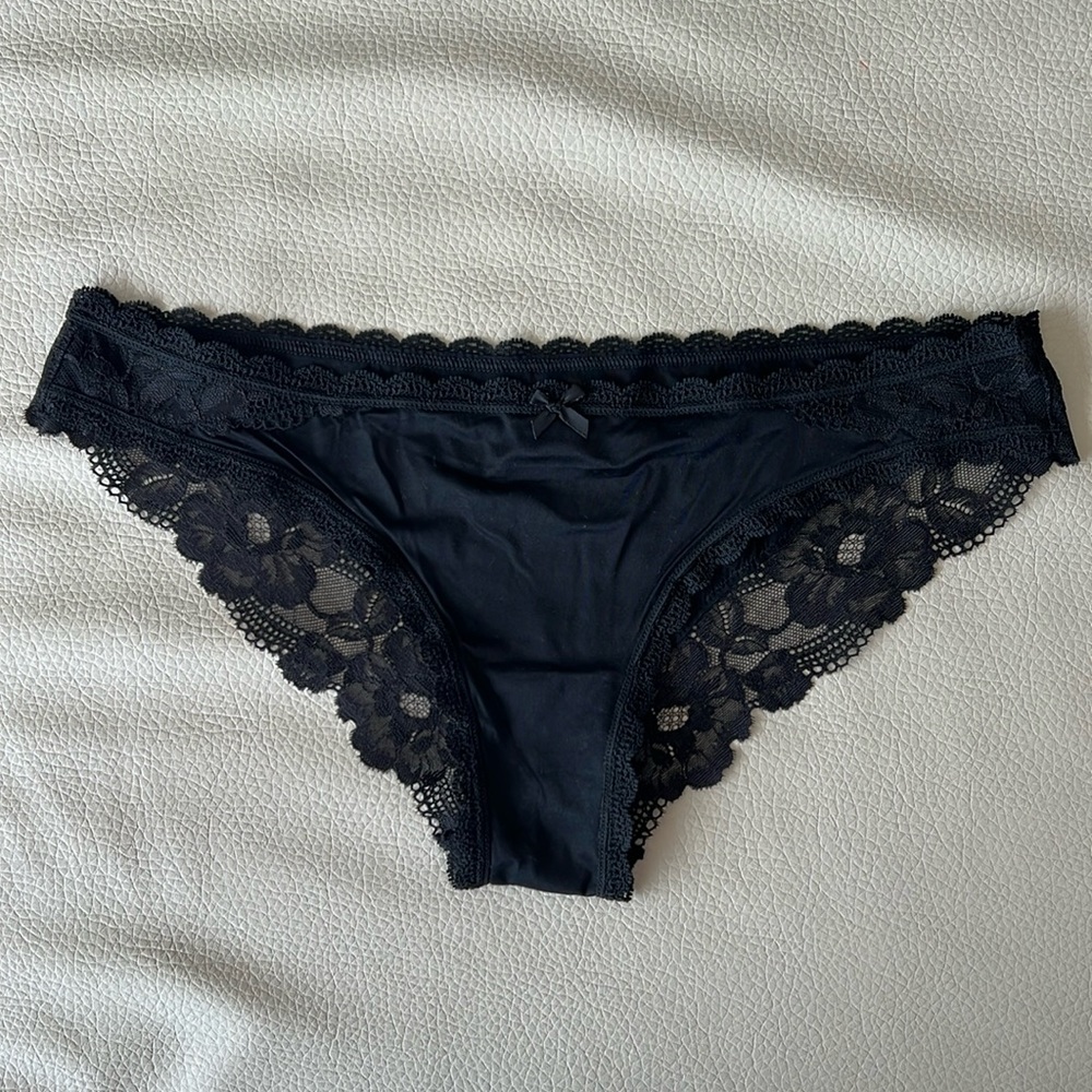 Cheekini/petit bikini panty